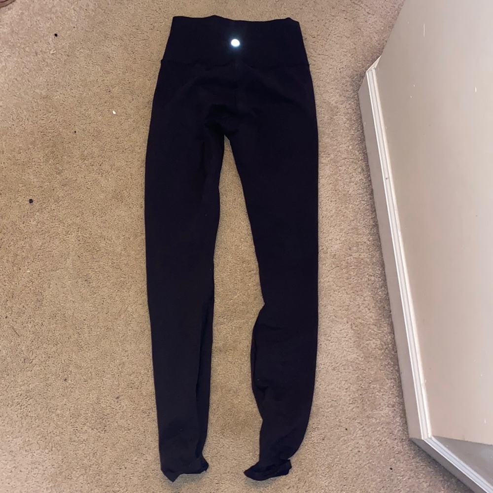 Lululemon Wunder Unders size 4